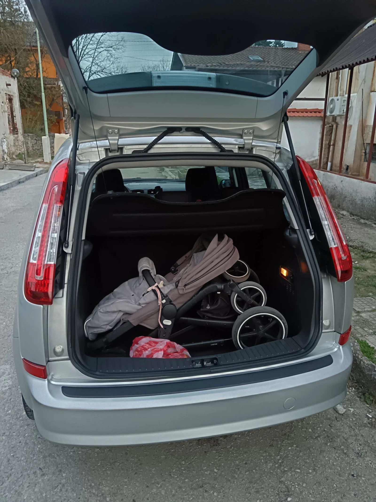 Ford C-max Титаниум, снимка 5 - Автомобили и джипове - 54481570