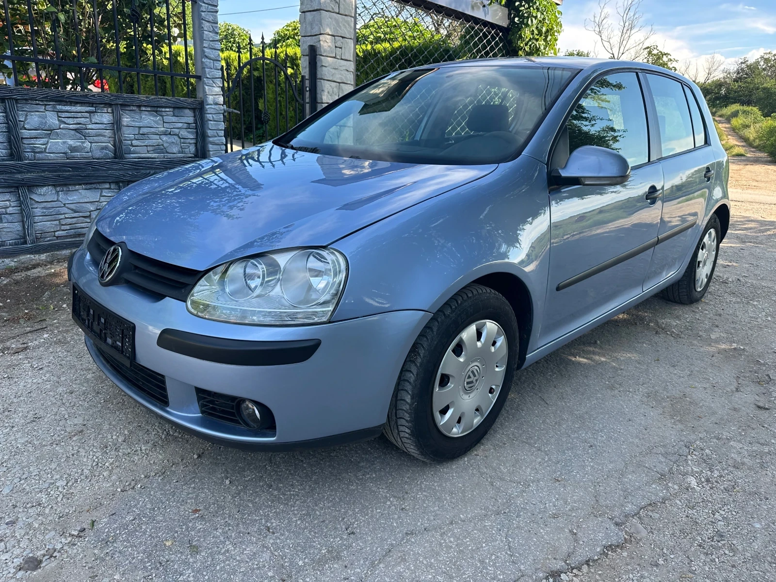 VW Golf 1.6-БЕНЗИН-102к.с