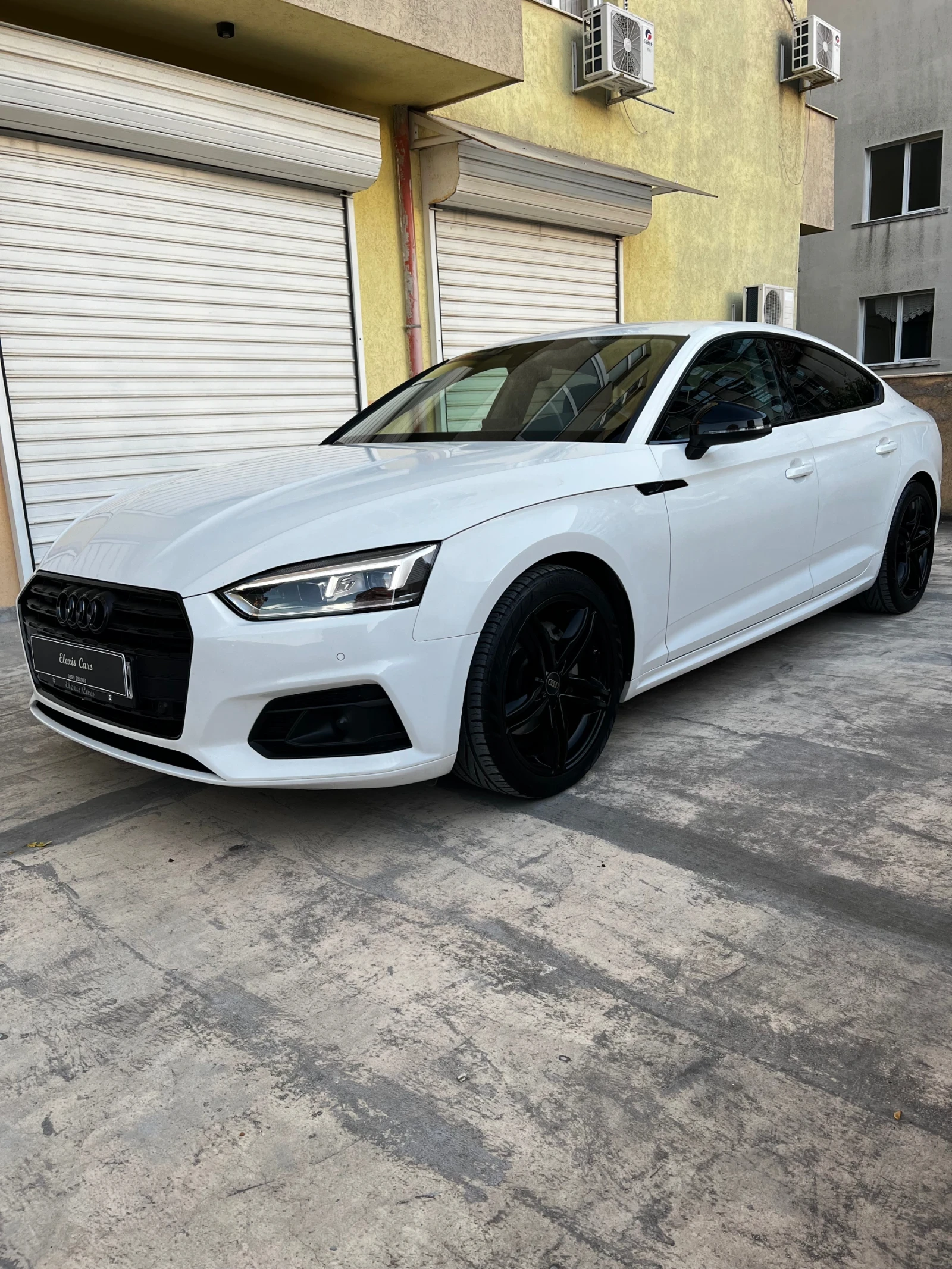 Audi A5 2.0TDI Sportback, снимка 2 - Автомобили и джипове - 54917690