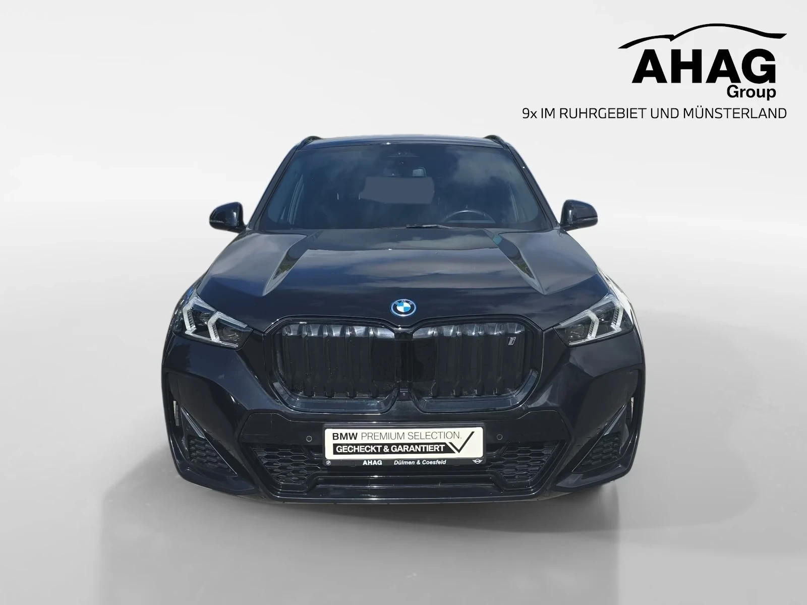 BMW iX1 xDrive30 M Sport Premium Selection DA PLUS HUD H/K, снимка 2 - Автомобили и джипове - 56277996