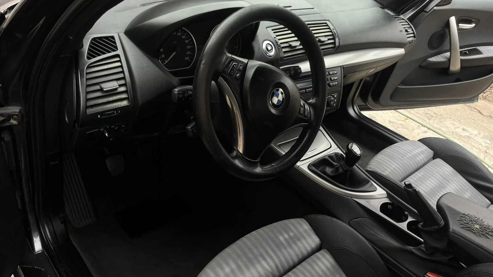 BMW 120, снимка 7 - Автомобили и джипове - 55808851