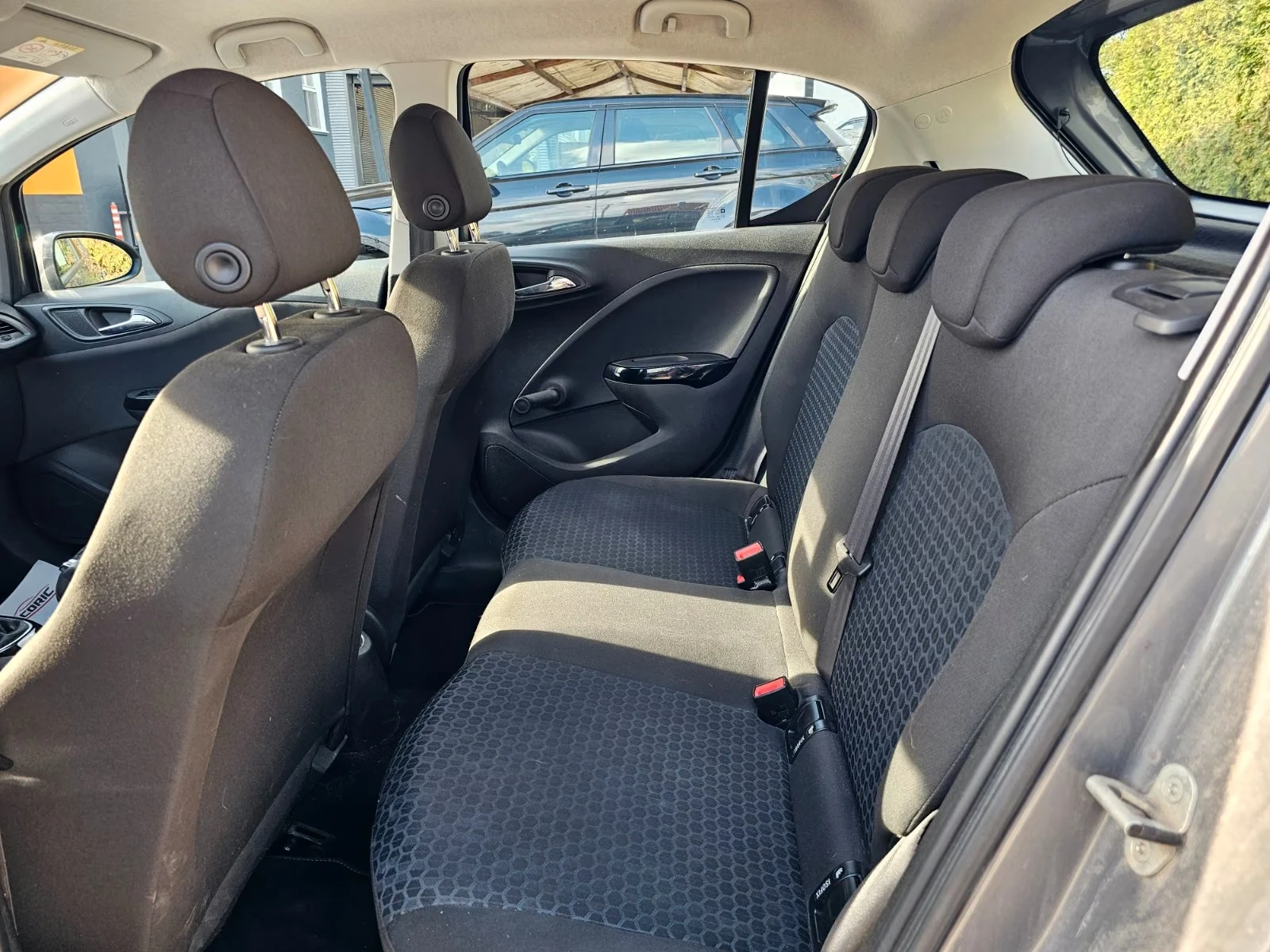 Opel Corsa E Edition, снимка 13 - Автомобили и джипове - 56203528