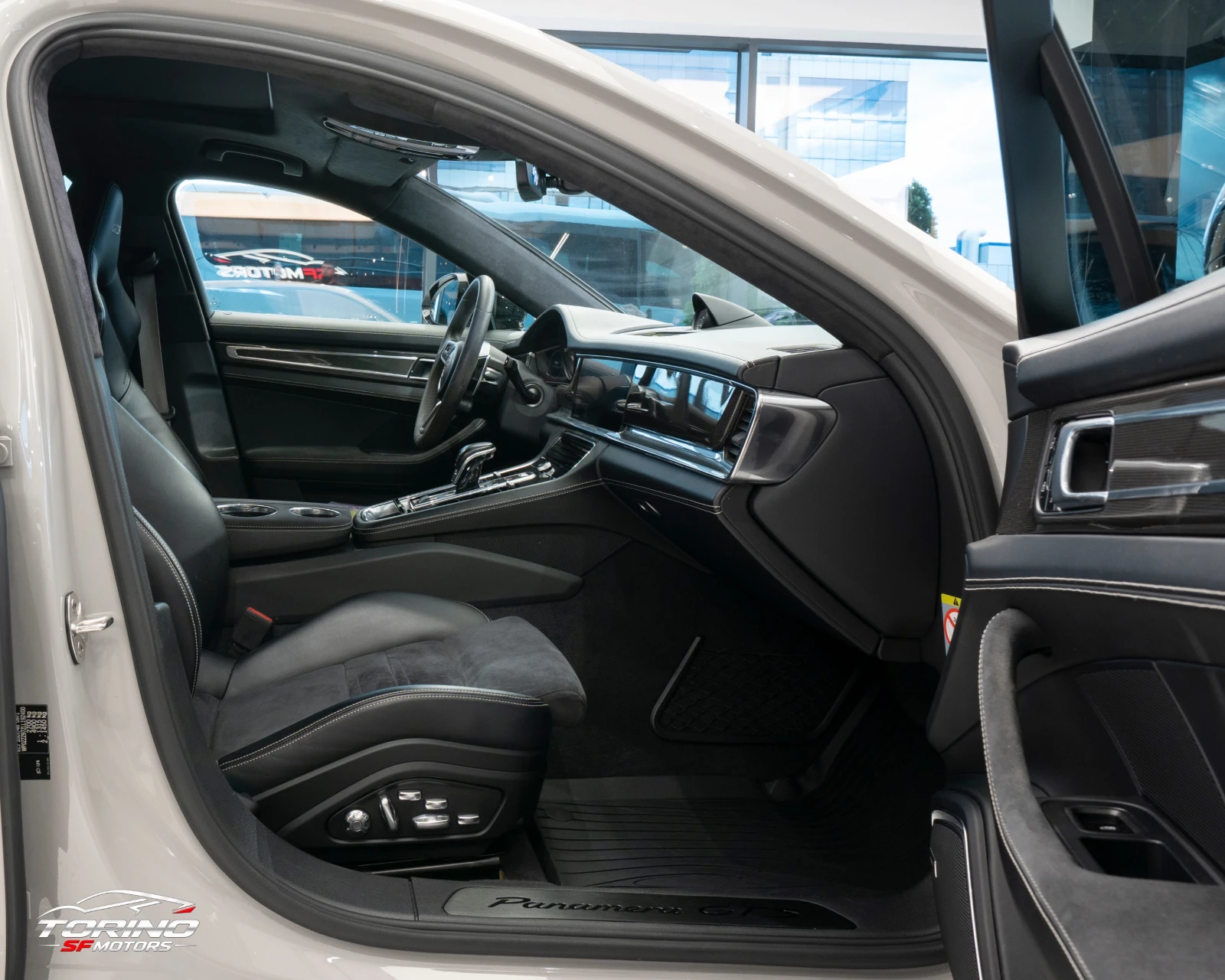 Porsche Panamera GTS* TURSIMO* NARDO GREY* PANO* BOSE* CARBON*  | Mobile.bg � ����������� 10