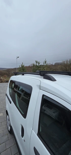 Dacia Duster 1.6 Бензин Газ, снимка 7