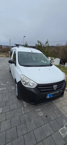 Dacia Duster 1.6 Бензин Газ, снимка 2