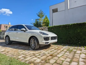     Porsche Cayenne S 4.2 diesel Sport Chrono Bose