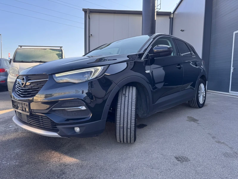 Opel Grandland X 2.0D  ACC Distronic CarPlay KeyLessGo, снимка 3 - Автомобили и джипове - 48869975