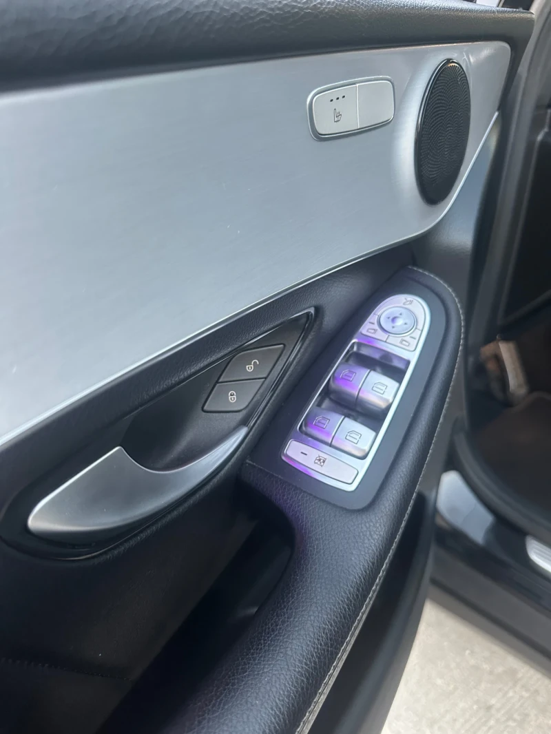 Mercedes-Benz GLC 300 AMG, Plug-in hybrid, ambient, camera , снимка 11 - Автомобили и джипове - 52745219