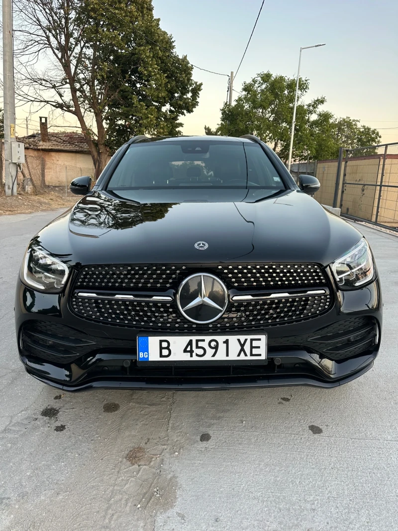 Mercedes-Benz GLC 300 AMG, Plug-in hybrid, ambient, camera , снимка 2 - Автомобили и джипове - 52745219