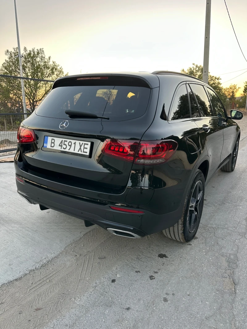 Mercedes-Benz GLC 300 AMG, Plug-in hybrid, ambient, camera , снимка 4 - Автомобили и джипове - 52745219