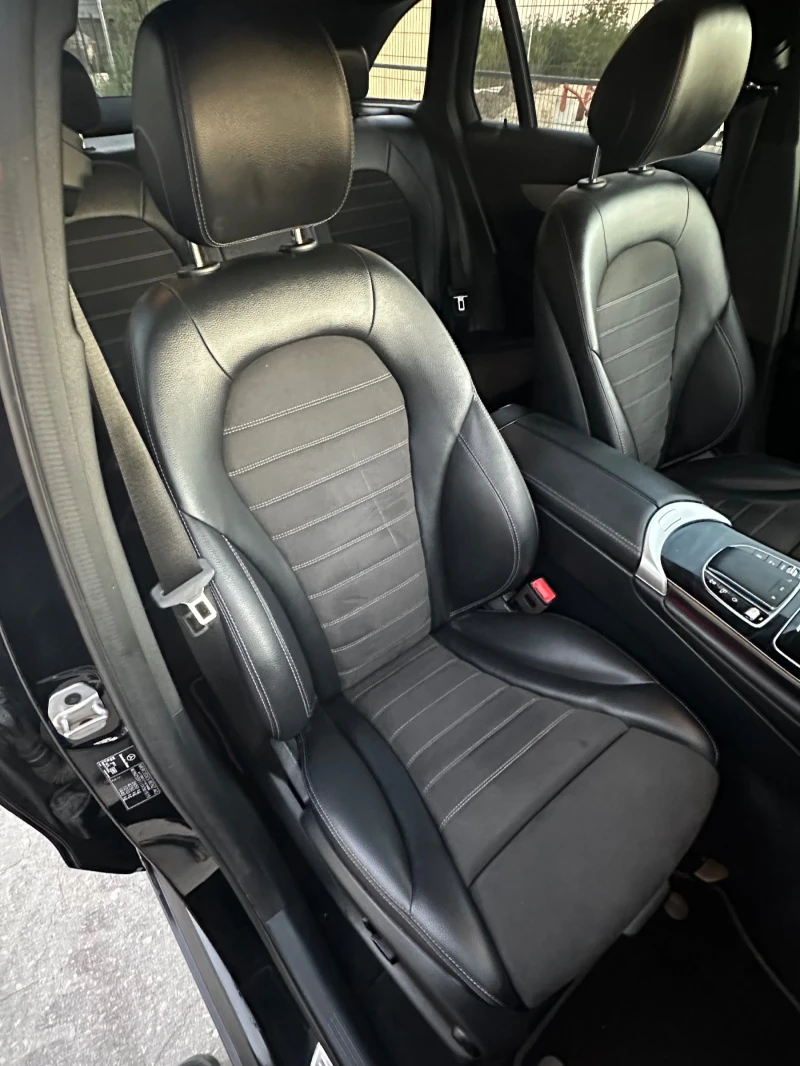 Mercedes-Benz GLC 300 AMG, Plug-in hybrid, ambient, camera , снимка 14 - Автомобили и джипове - 52745219