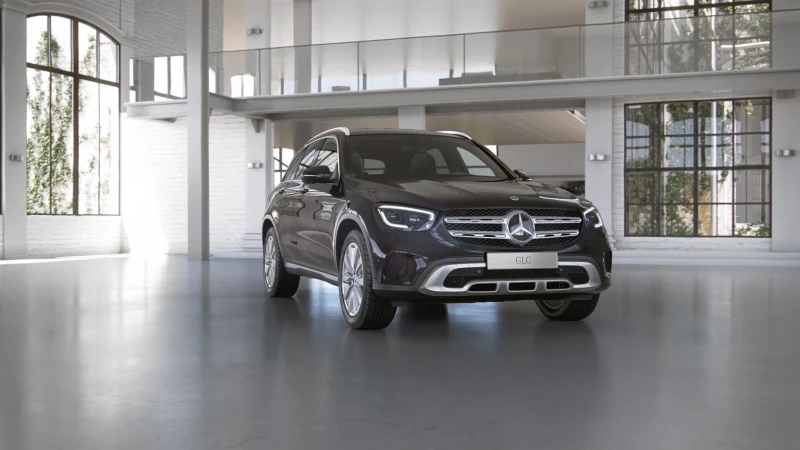 Mercedes-Benz GLC 300 Дизел, 70240km, 4matic, Закупен нов от Силвър Стар, снимка 13 - Автомобили и джипове - 51925586