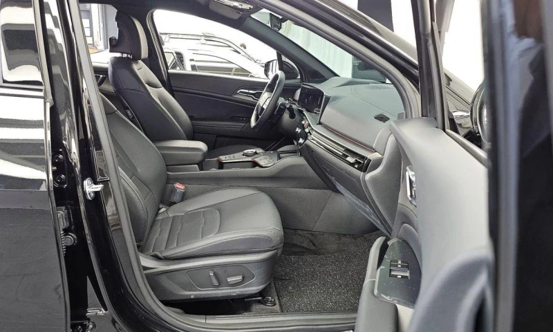 Kia Sportage Gasoline 1.6 Turbo 2WD Signature X Line, снимка 11 - Автомобили и джипове - 51992553