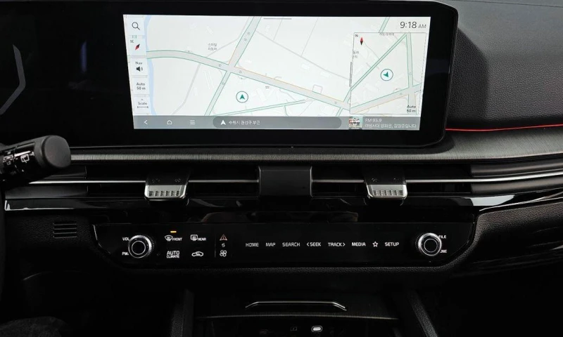 Kia Sportage Gasoline 1.6 Turbo 2WD Signature X Line, снимка 14 - Автомобили и джипове - 51992553