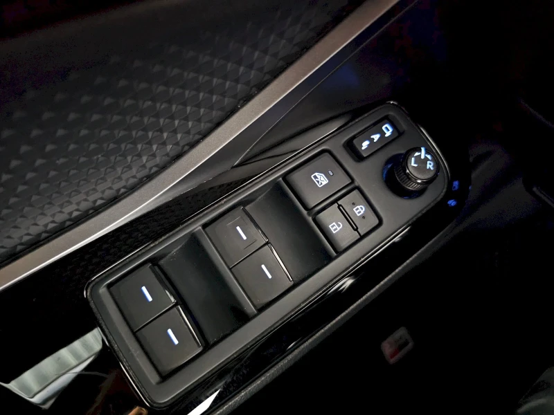 Toyota C-HR GR SPORT 2.0 184 k.с., снимка 14 - Автомобили и джипове - 52827916