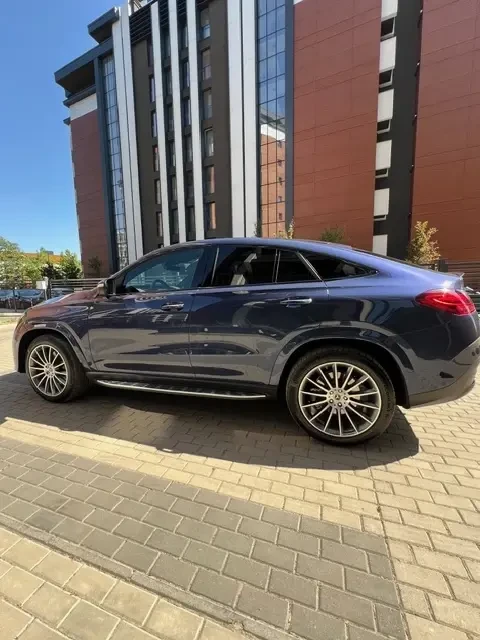 Mercedes-Benz GLE 300  - изображение 7