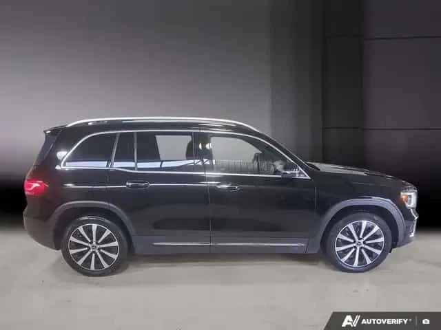 Mercedes-Benz GLB 250 ПОДГРЕВИ * ПАНО * KEYLESS, снимка 6 - Автомобили и джипове - 54416181