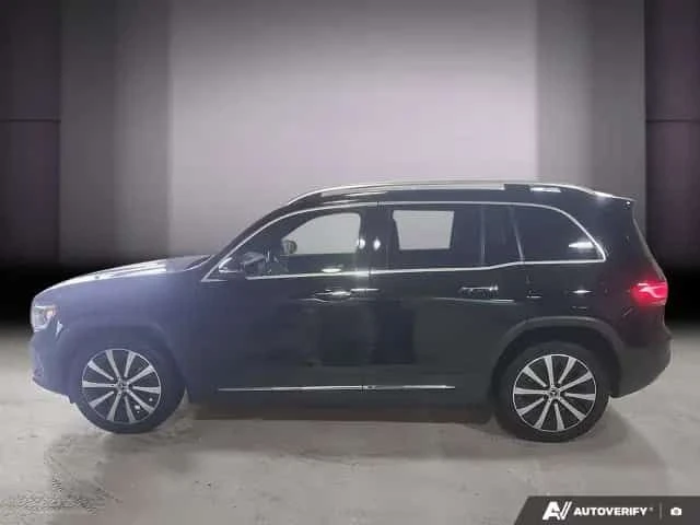 Mercedes-Benz GLB 250 ПОДГРЕВИ * ПАНО * KEYLESS, снимка 2 - Автомобили и джипове - 54416181