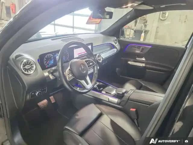 Mercedes-Benz GLB 250 ПОДГРЕВИ * ПАНО * KEYLESS, снимка 16 - Автомобили и джипове - 54416181