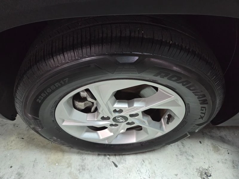 Hyundai Tucson Gasoline 1.6 Turbo 2WD| 177к.с.| ВКЛ.ТЕХНОТЕСТ, снимка 5 - Автомобили и джипове - 55123108