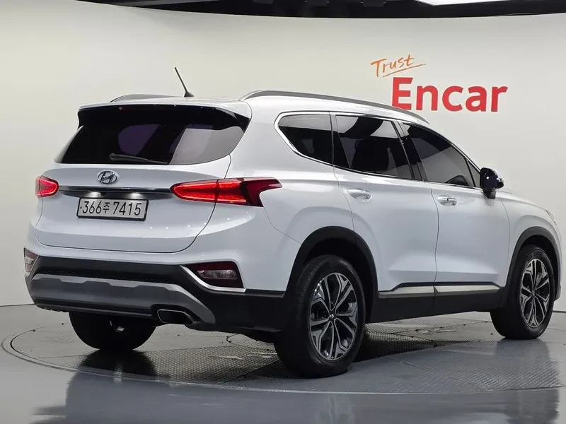 Hyundai Santa fe 2.0 2WD - САМО 30% АВАНС, снимка 2 - Автомобили и джипове - 56306662