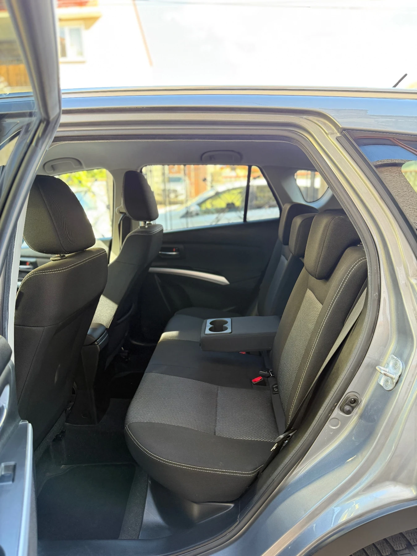 Suzuki SX4 S-Cross 1.6i / Swiss / Automatic / 4WD  | Mobile.bg — изображение 14