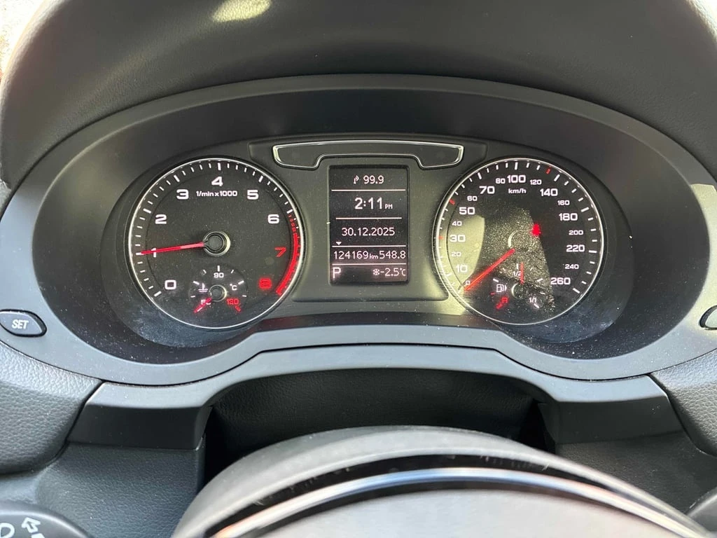 Audi Q3 * Komfort * CARFAX * ���� �� �� | Mobile.bg � ����������� 8