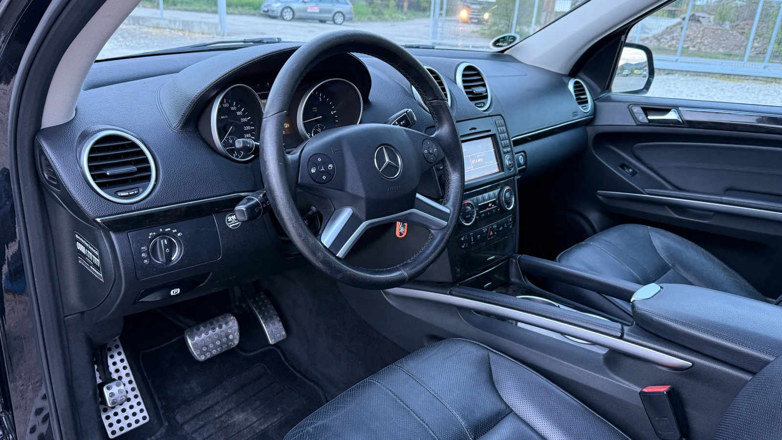Mercedes-Benz ML 280 ML280CDI/V6/190кс/NAVI/ПАМЕТ/ПОДГРЕВ/ОБДУХВАНЕ/, снимка 11 - Автомобили и джипове - 53428241