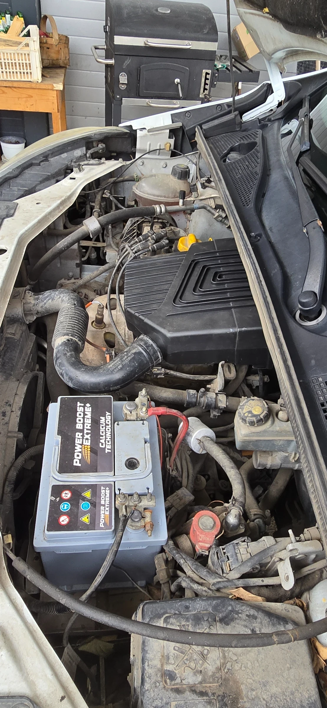 Dacia Duster 1.6 Бензин Газ, снимка 15 - Автомобили и джипове - 54043940