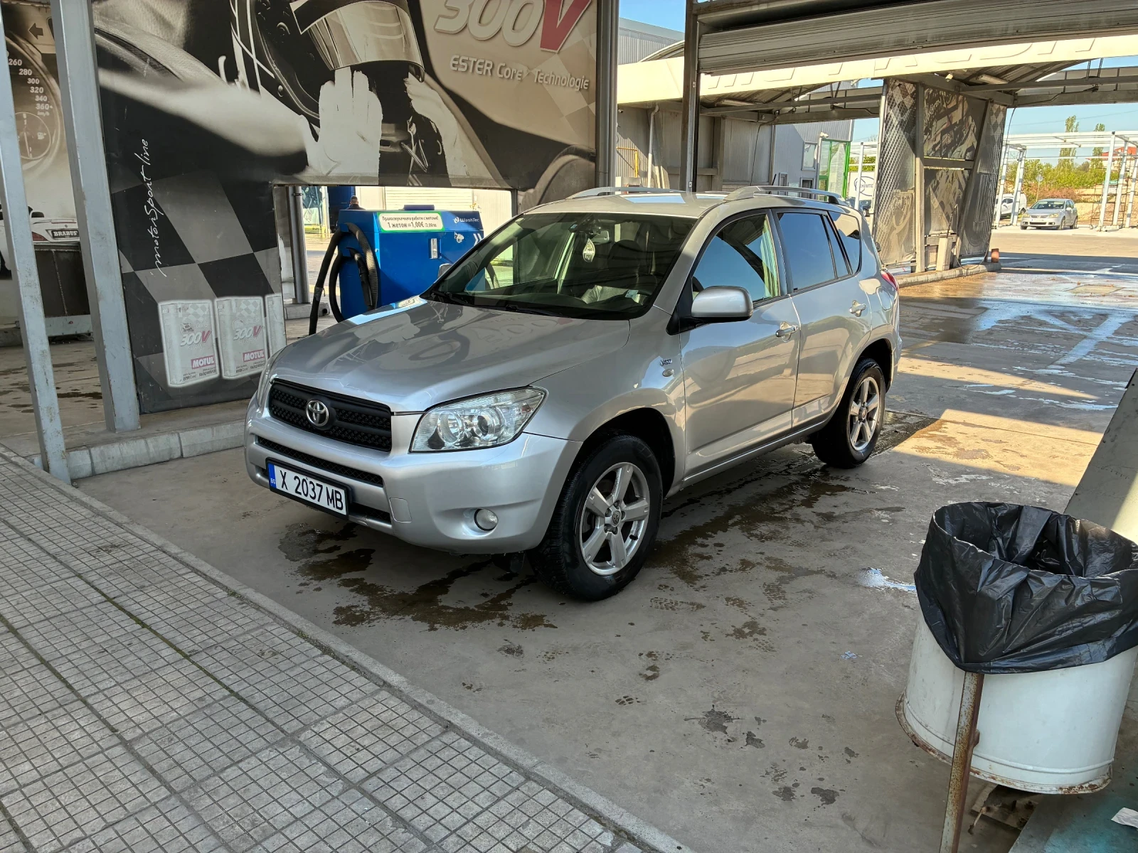 Toyota Rav4 2.2 D-4D 136hp Италия, снимка 3 - Автомобили и джипове - 54570165