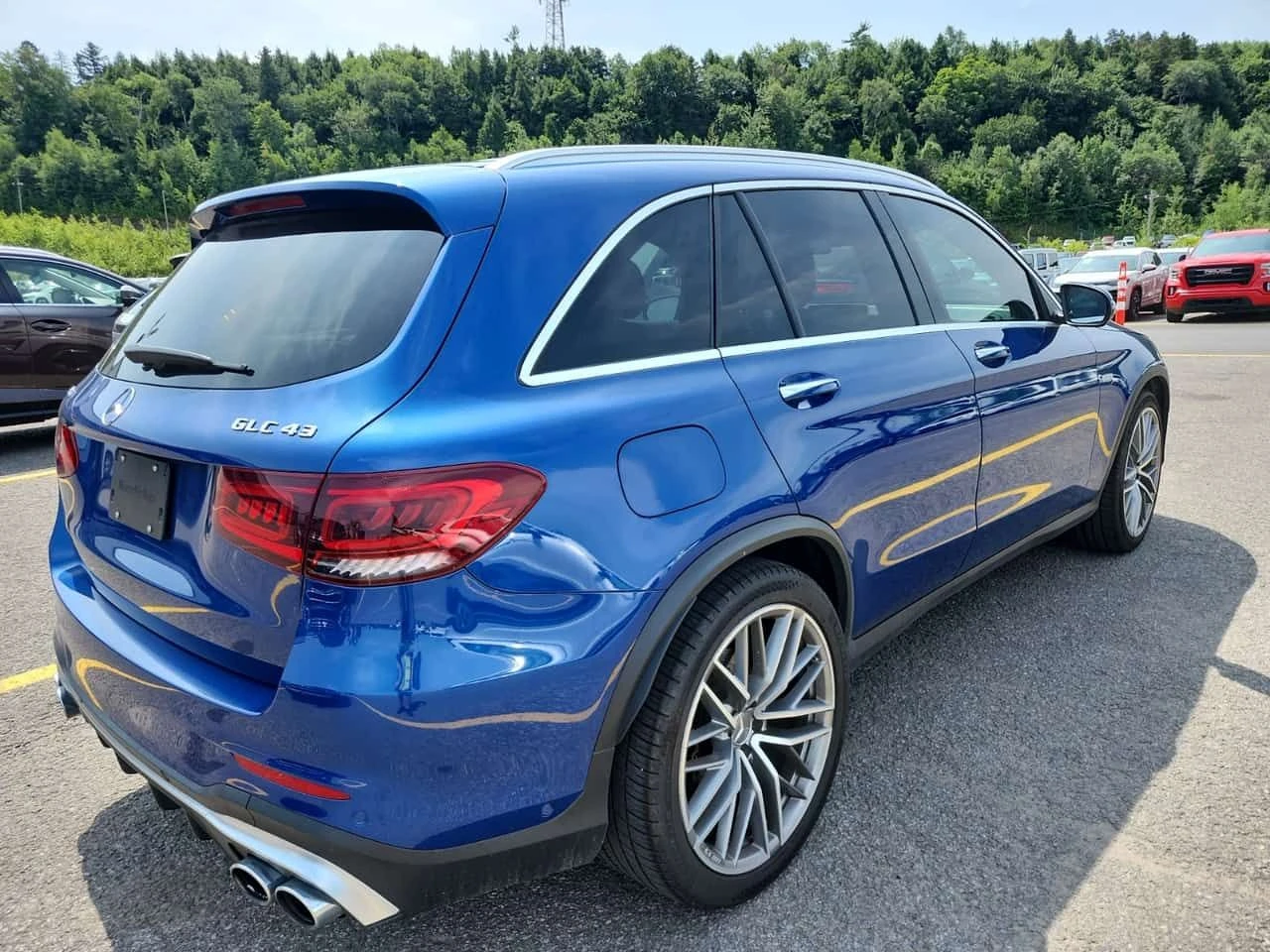 Mercedes-Benz GLC 43 AMG * CARFAX * БЕЗ ПЪРВОНАЧАЛНА ВНОСКА, снимка 3 - Автомобили и джипове - 55423538