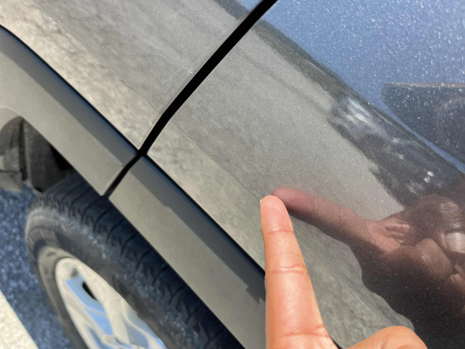 Toyota Rav4 Hybrid XLE / ЦЕНА ДО БЪЛГАРИЯ , снимка 15 - Автомобили и джипове - 55433313