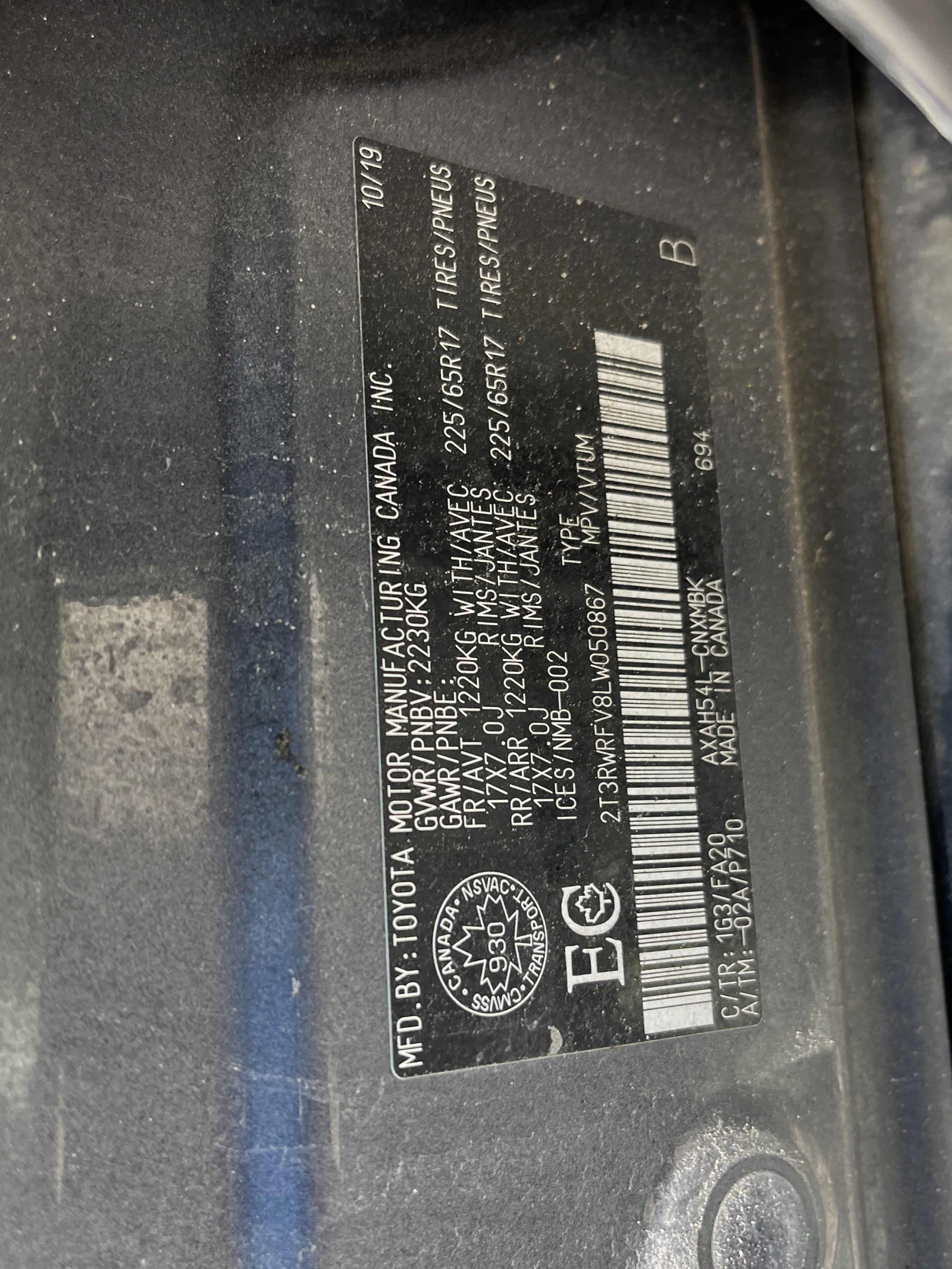 Toyota Rav4 Hybrid XLE / ЦЕНА ДО БЪЛГАРИЯ , снимка 11 - Автомобили и джипове - 55433313