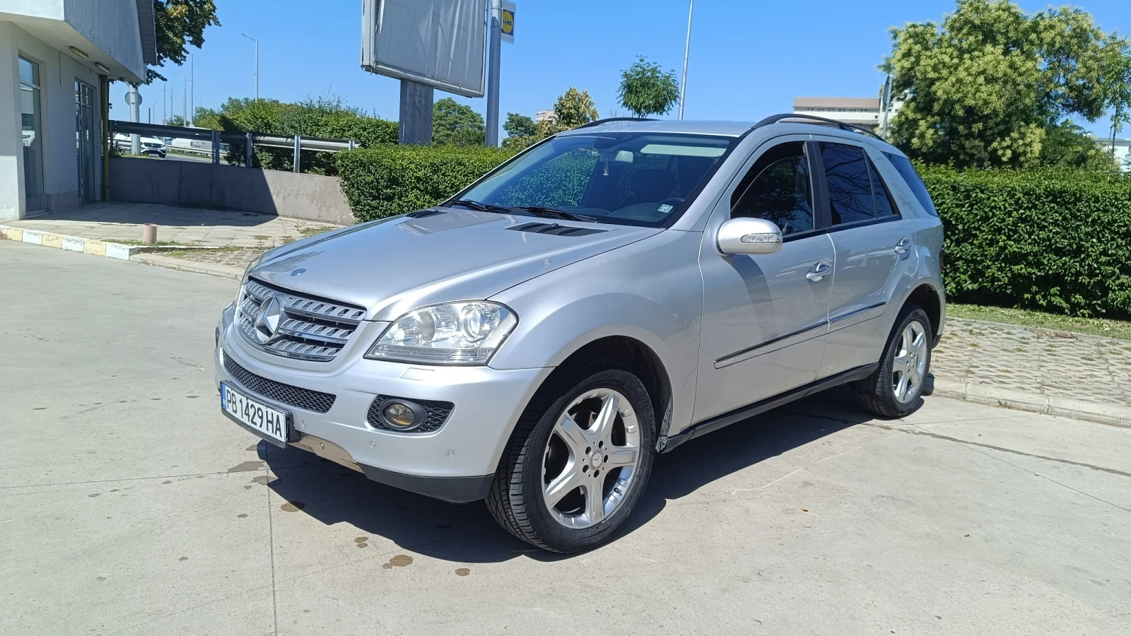 Mercedes-Benz ML 320