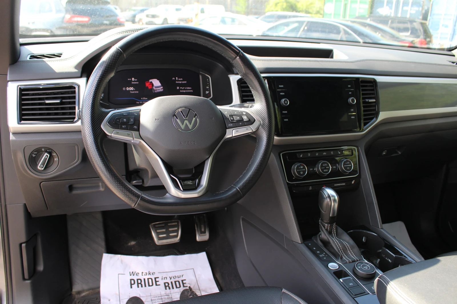 VW Atlas * Execline * CARFAX * ОПЦИЯ ЗА ФИНАНСИРАНЕ , снимка 8 - Автомобили и джипове - 56001954