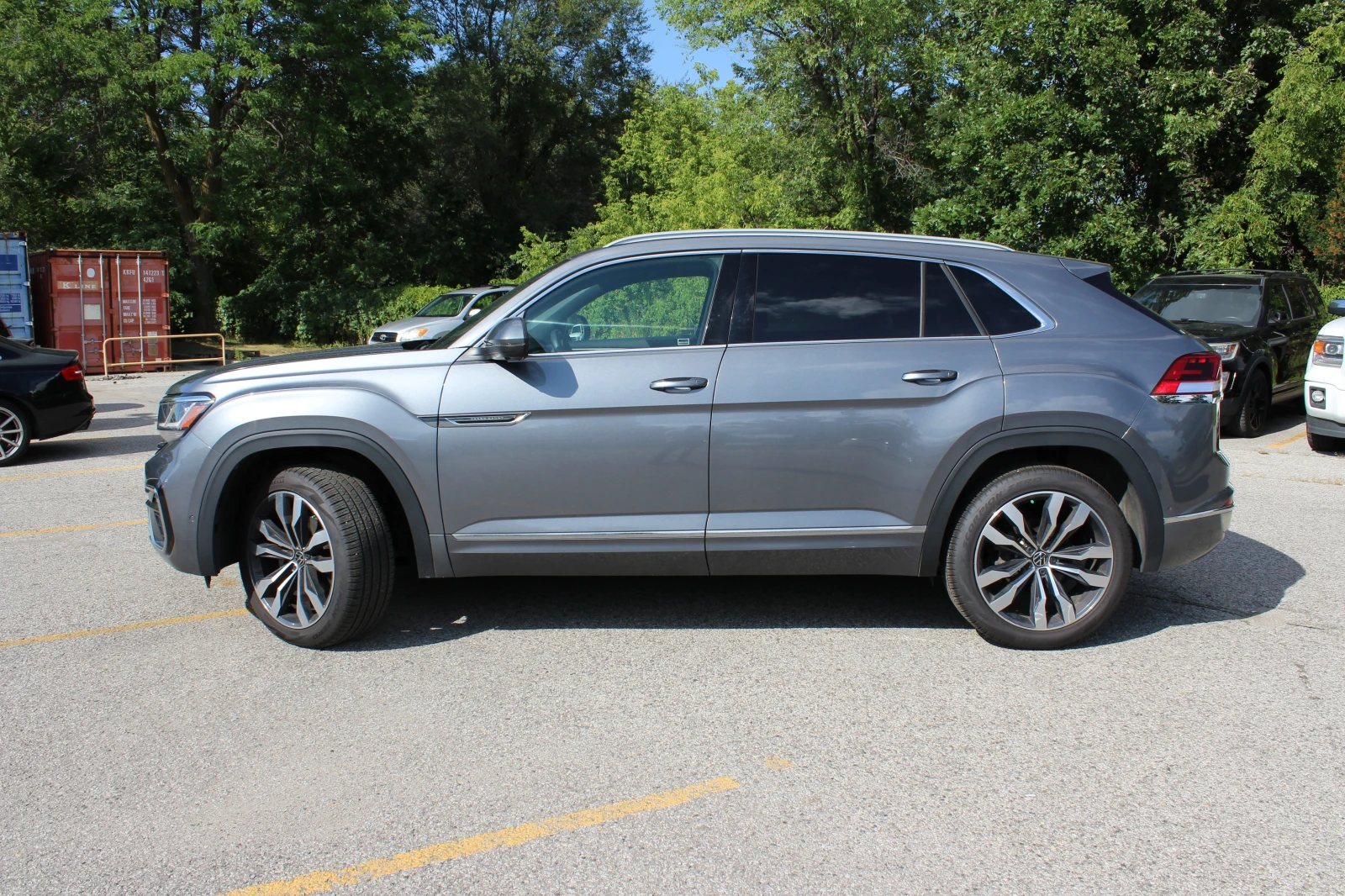 VW Atlas * Execline * CARFAX * ОПЦИЯ ЗА ФИНАНСИРАНЕ , снимка 13 - Автомобили и джипове - 56001954