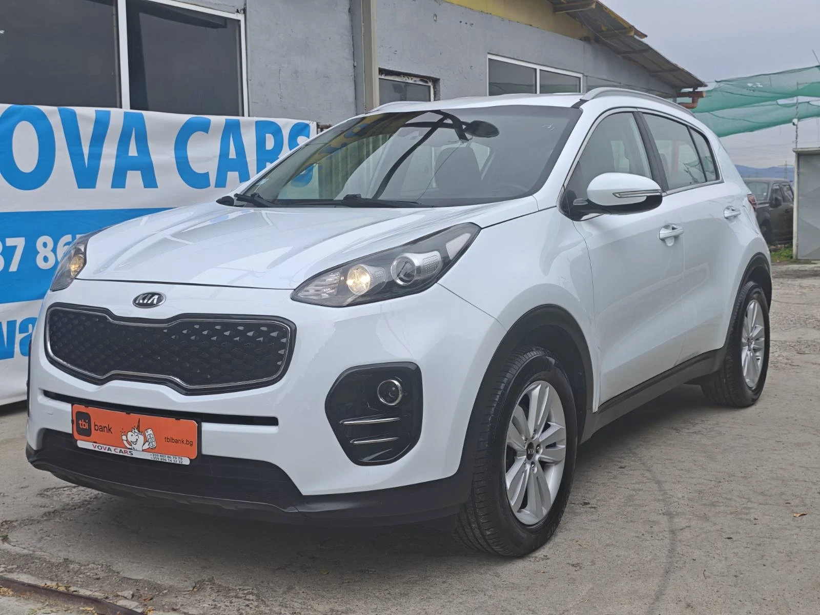 Kia Sportage 1.7 CRDI 116 к.с Нави, Ленти, Сервизна история