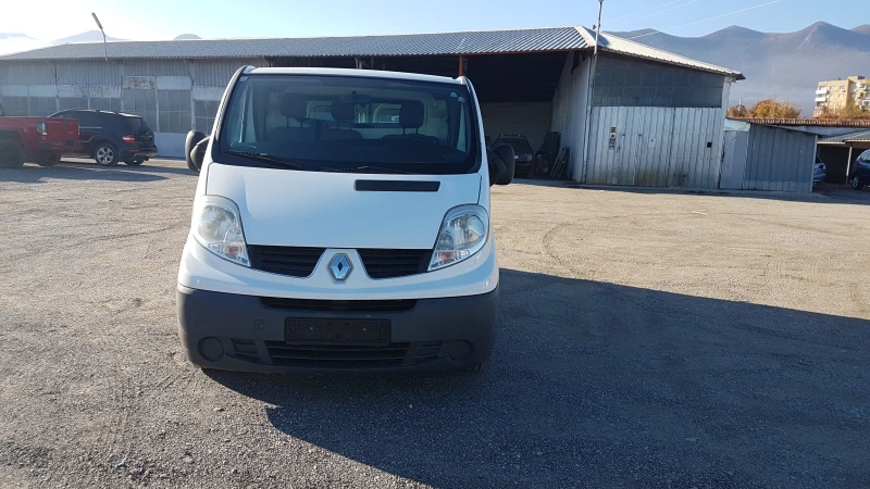 Renault Trafic 2.0DCI 115кс, снимка 3 - Бусове и автобуси - 47875957