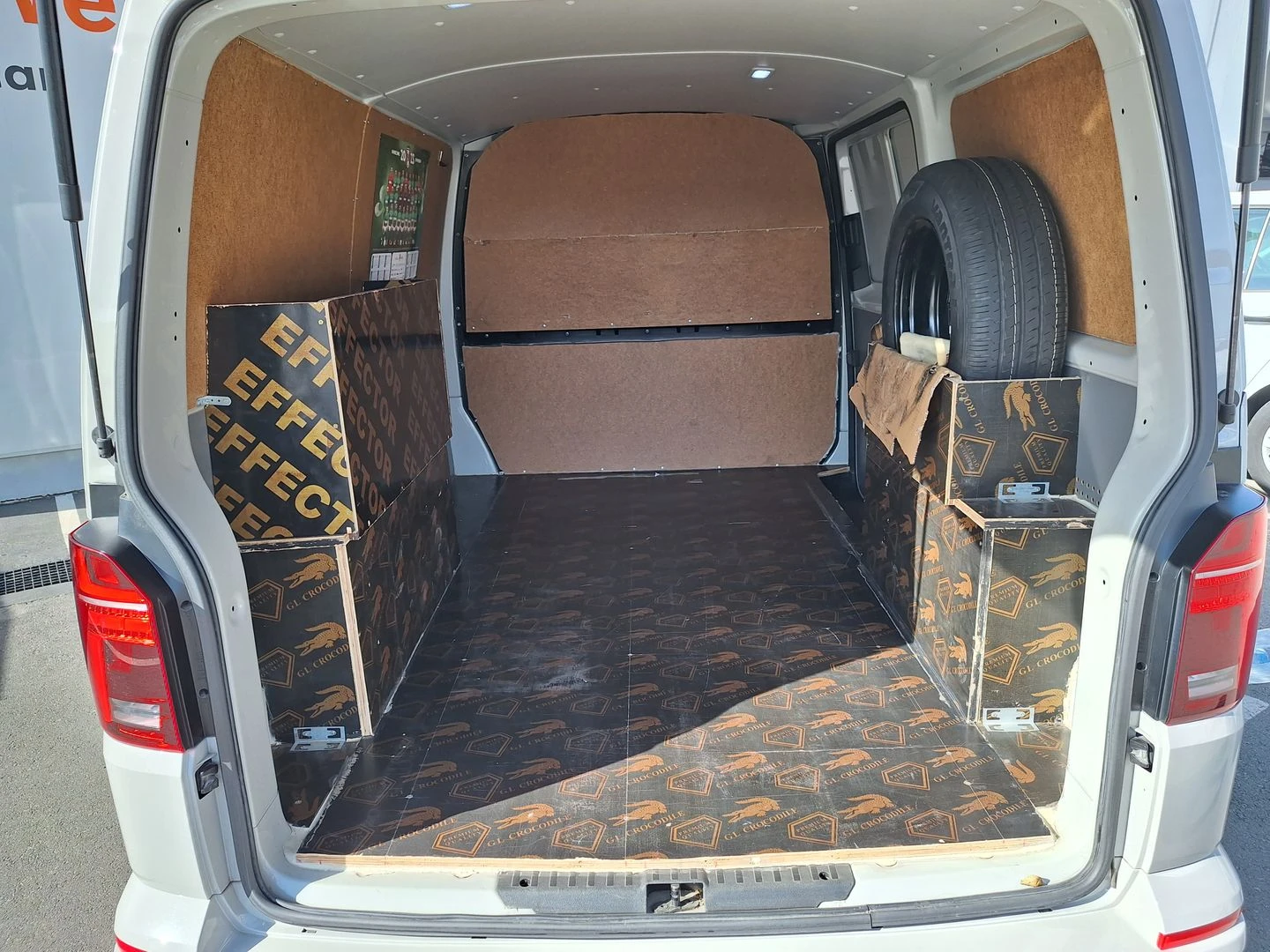 VW Transporter VW Transporter Kasten S 5.8 m3 TDI - изображение 8