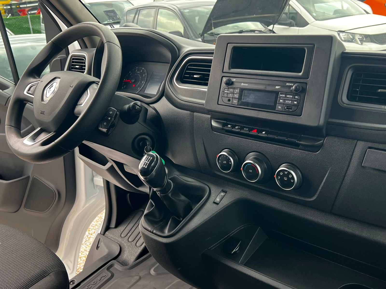 Renault Master 10п-щтора - изображение 8
