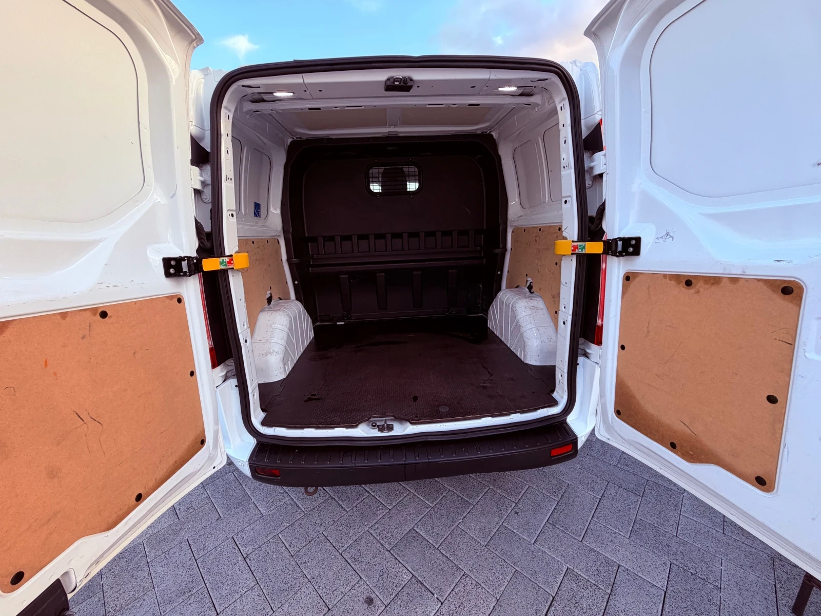 Ford Transit Custom ��� ���� �� ������! | Mobile.bg � ����������� 13