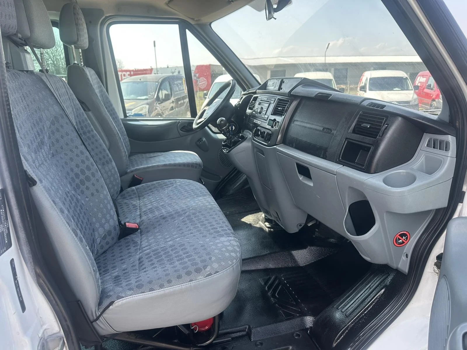 Ford Transit, снимка 11 - Бусове и автобуси - 53977219