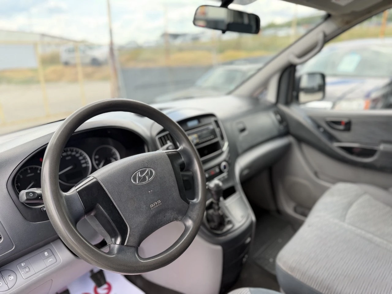 Hyundai H1 2.5CRDi 6����� | Mobile.bg � ����������� 10