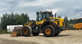 Челен товарач Komatsu WA380-7, снимка 11