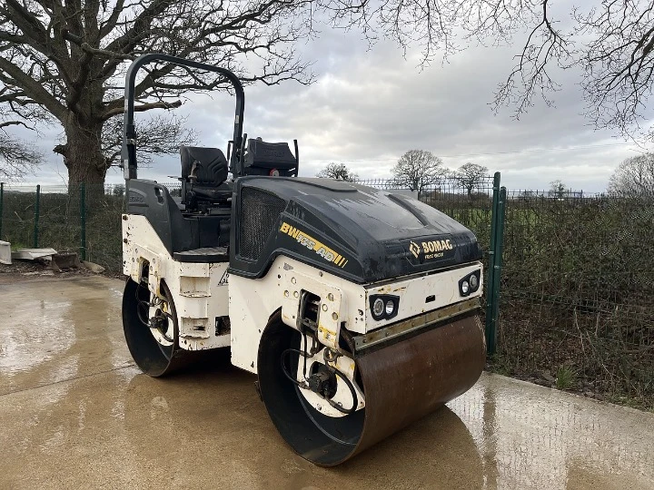 Валяк BOMAG BW135 AD-5  - изображение 3