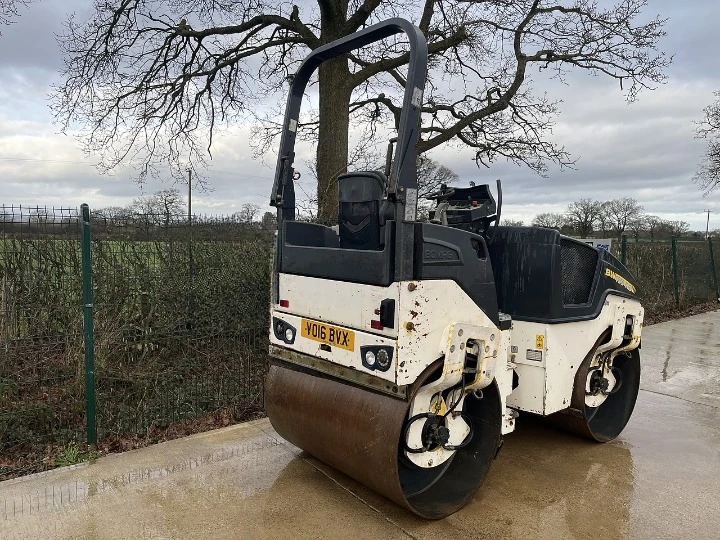 Валяк BOMAG BW135 AD-5  - изображение 4