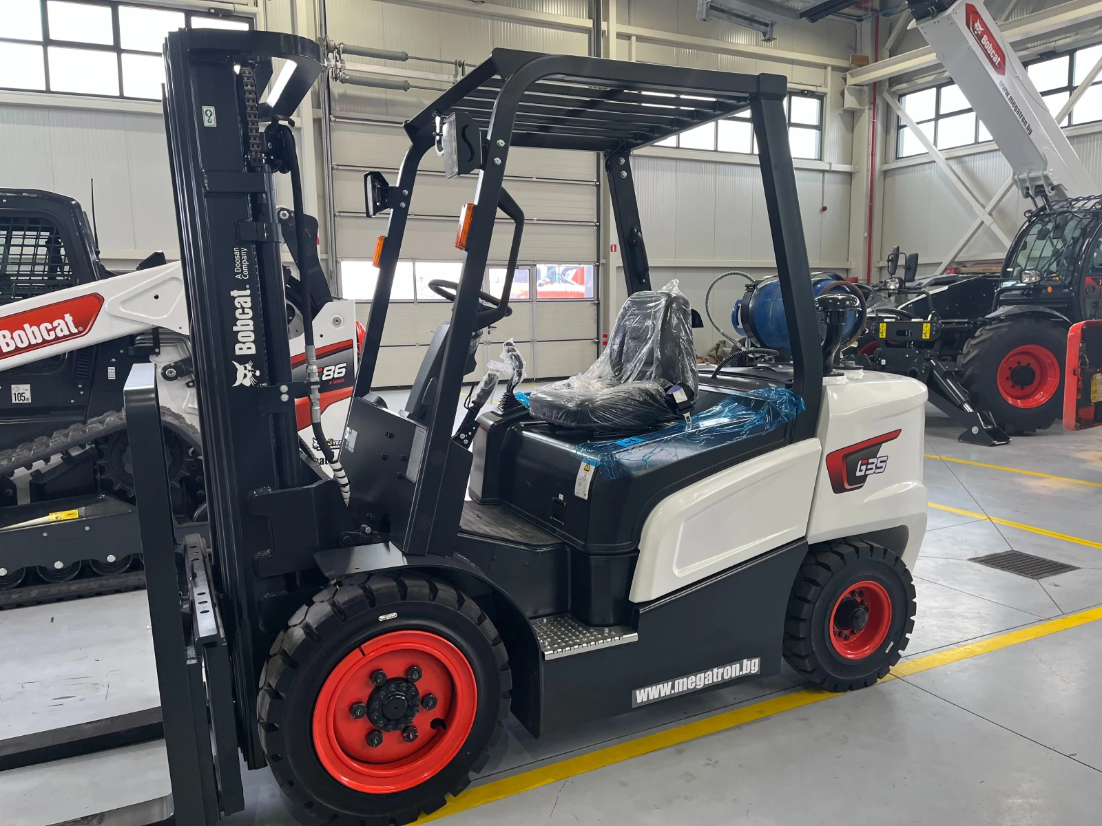 ������� Bobcat G35NXP | Mobile.bg � ����������� 10
