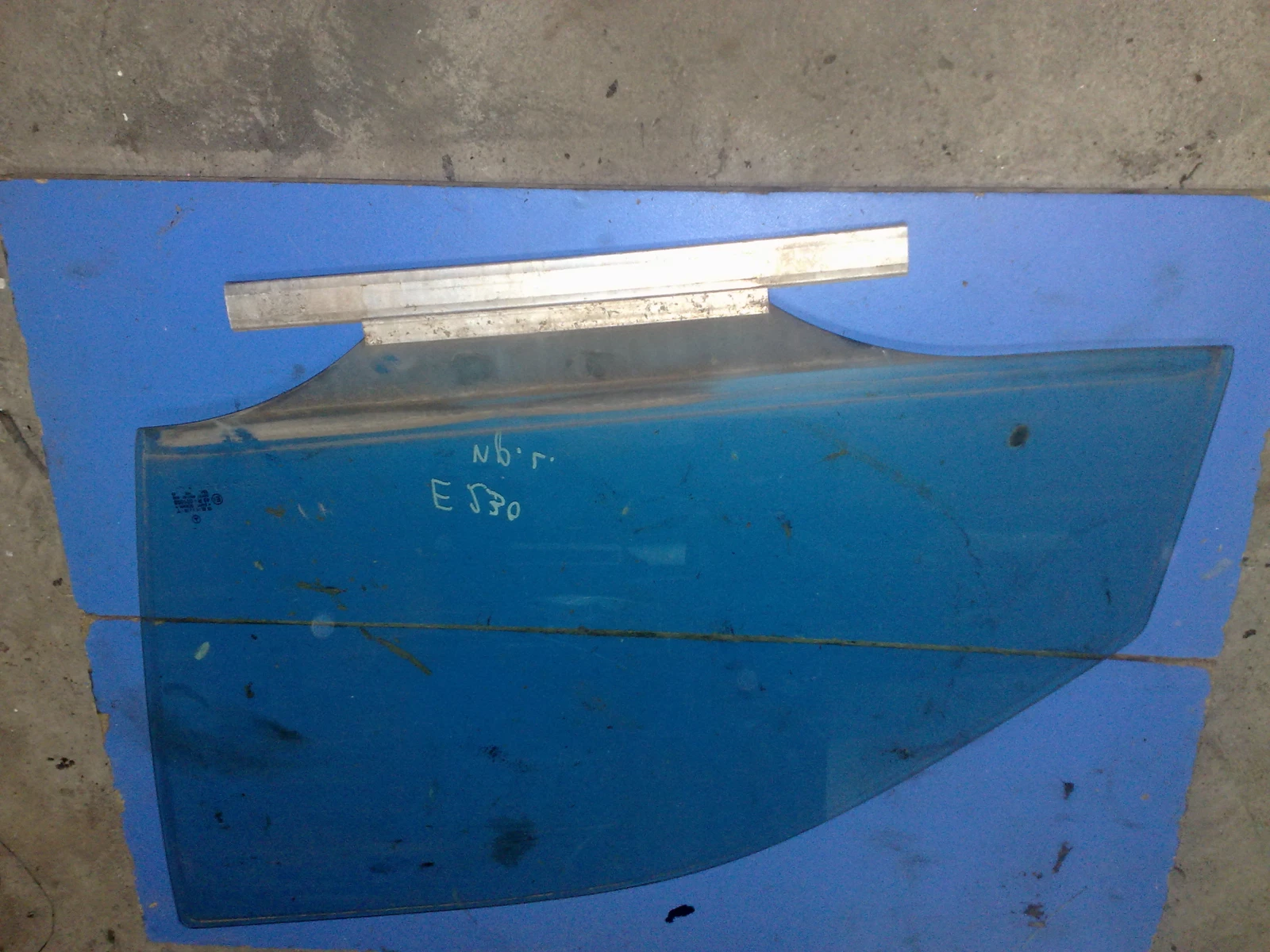 ������ ���� ������ �� �������� �-����� 98�. | Mobile.bg � ����������� 1