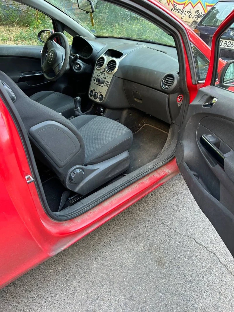 Opel Corsa 1.3 CDTI, снимка 12 - Автомобили и джипове - 47243773