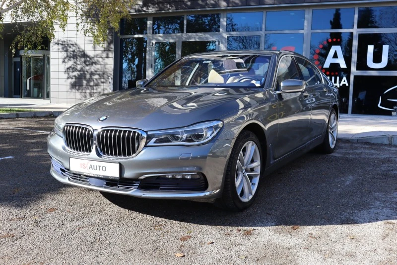 BMW 740 Virtual/Harman Kardon/LaserLight/Xdrive, снимка 1 - Автомобили и джипове - 43195269